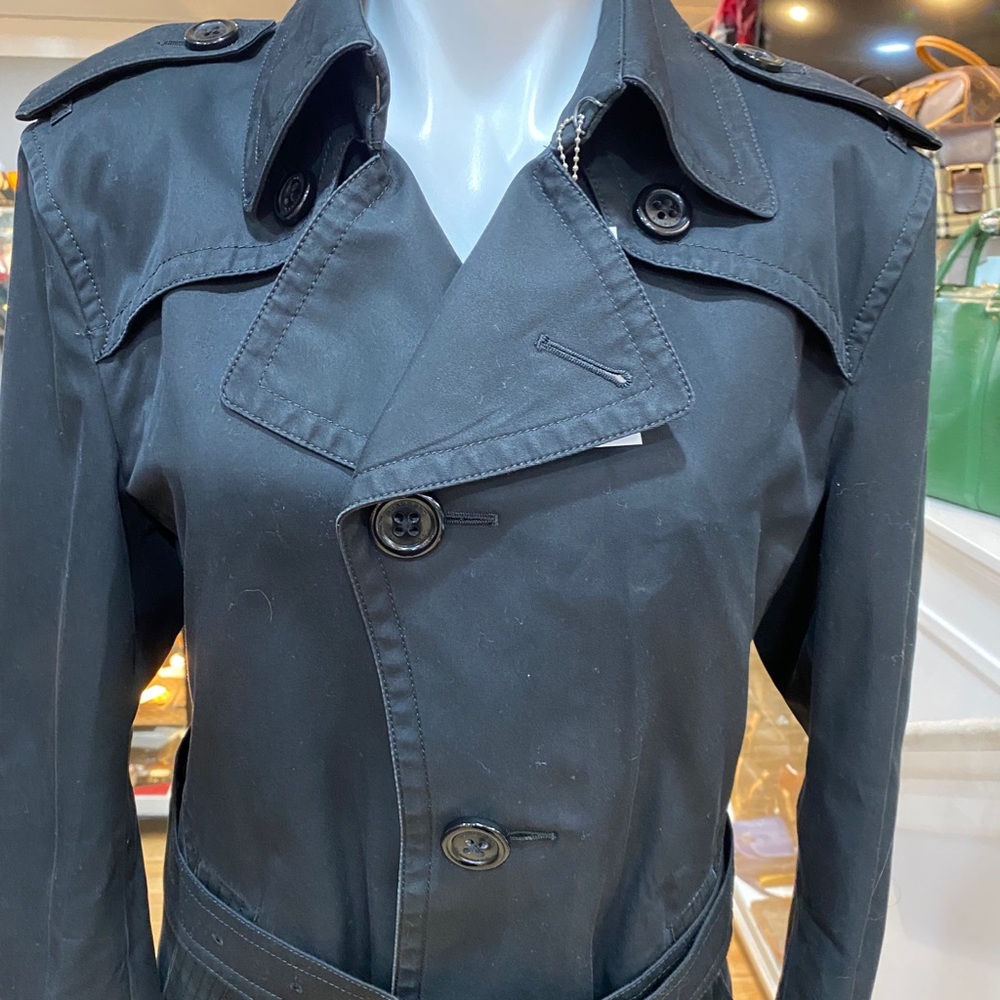 Burberry Lightweight Spring Jacket - image 2